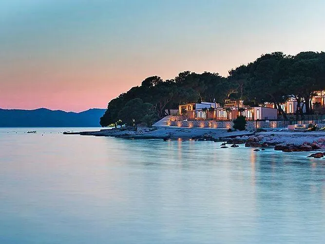 Mobile Homes Camping Kozarica In 파코스탄