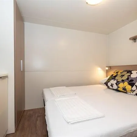 Holiday home Mobile Homes Camping Kozarica In